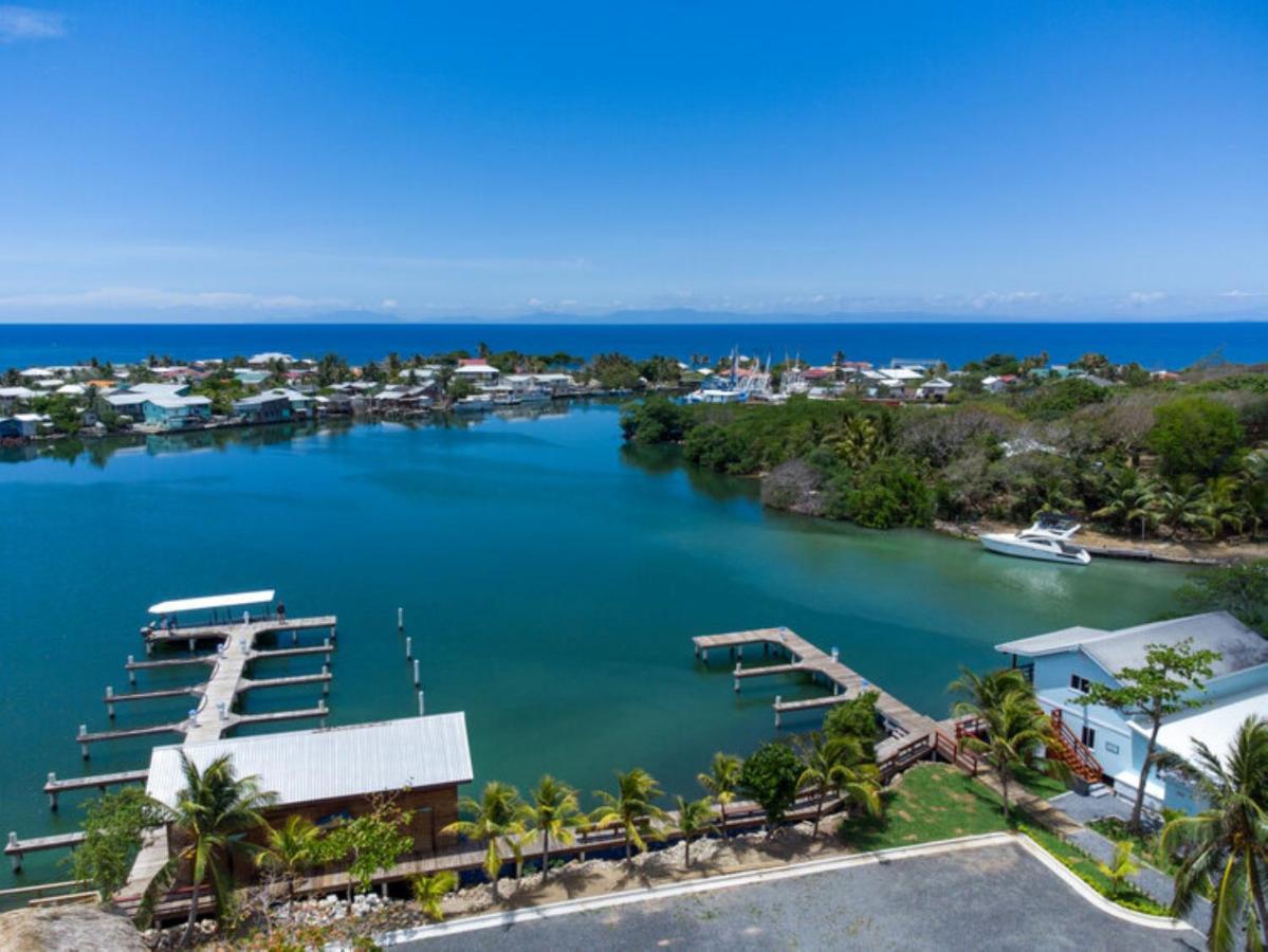 Hotel Roatan Yacht Club&Dive Center French Harbour Exterior foto
